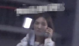 李易峰搓碟爆料视频,揭秘明星幕后生活瞬间